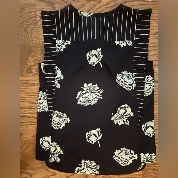 ‎ - Picture 4 of 5